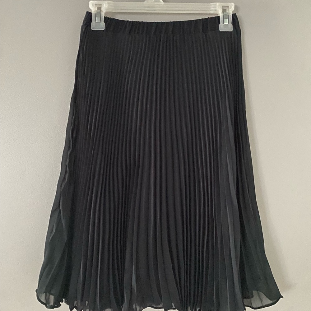 Macy's Classic Black A-Line Skirt